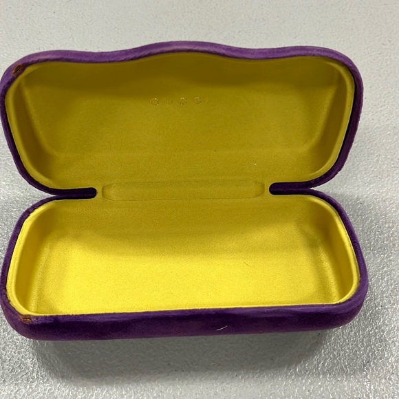 Gucci Clam Shell Glasses Case